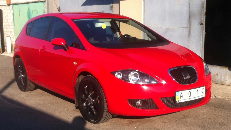 SEAT Leon 2.0 TDI Льова тракторист