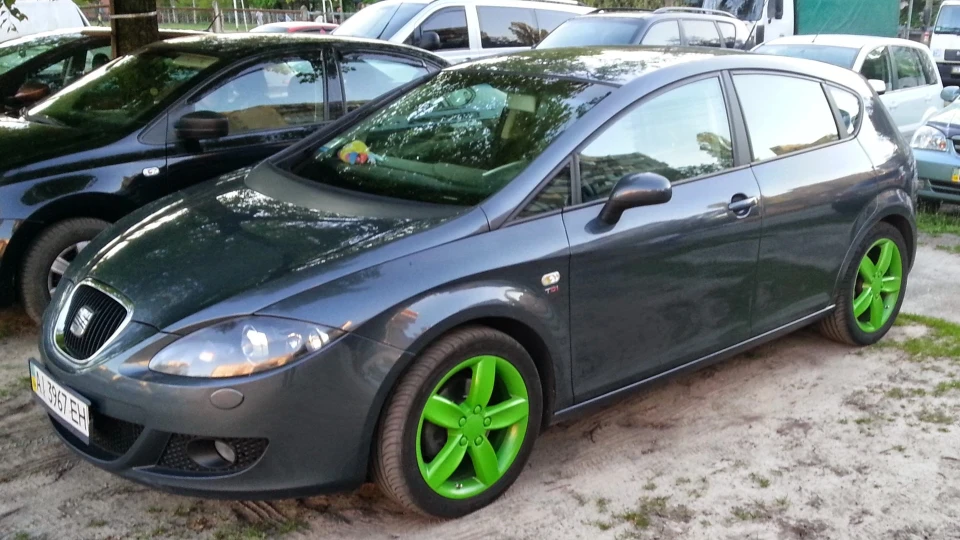 SEAT Leon 2.0 TDI Сірий праска 2