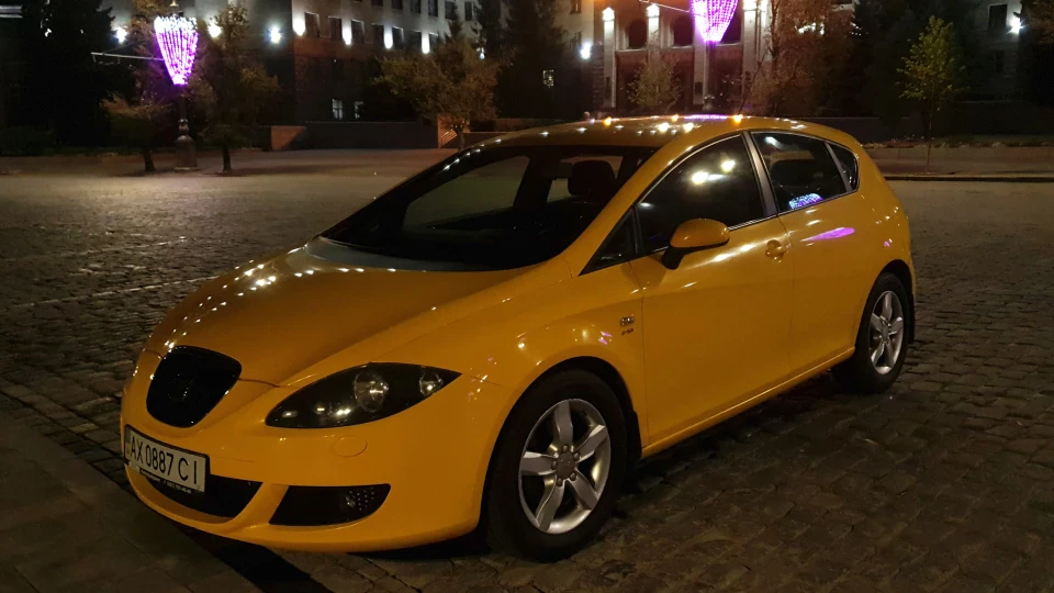 SEAT Leon 2.0 #жовток 4