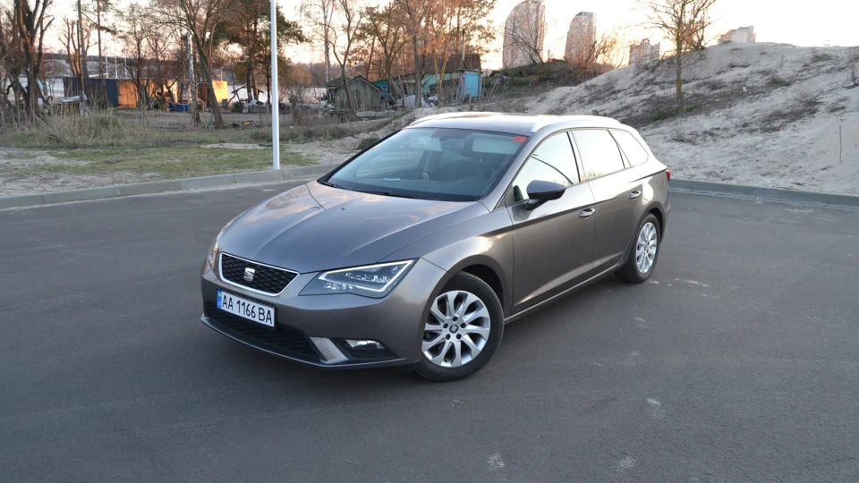 SEAT Leon GollandeЦ
