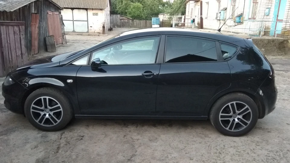 SEAT Leon Левчик 2