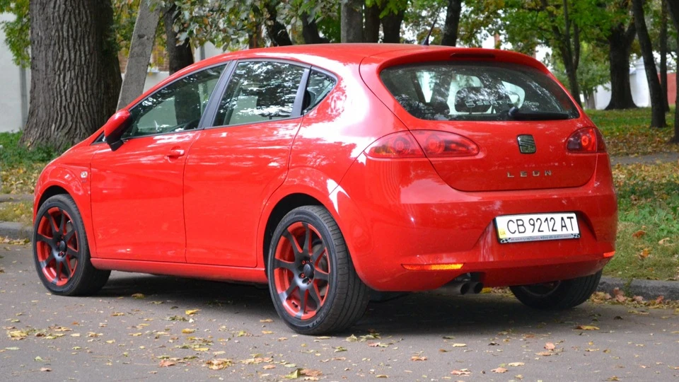 SEAT Leon Sportwagen AlarmstufeRot 3