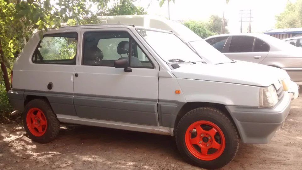 SEAT Marbella 0.9L на людину. 3