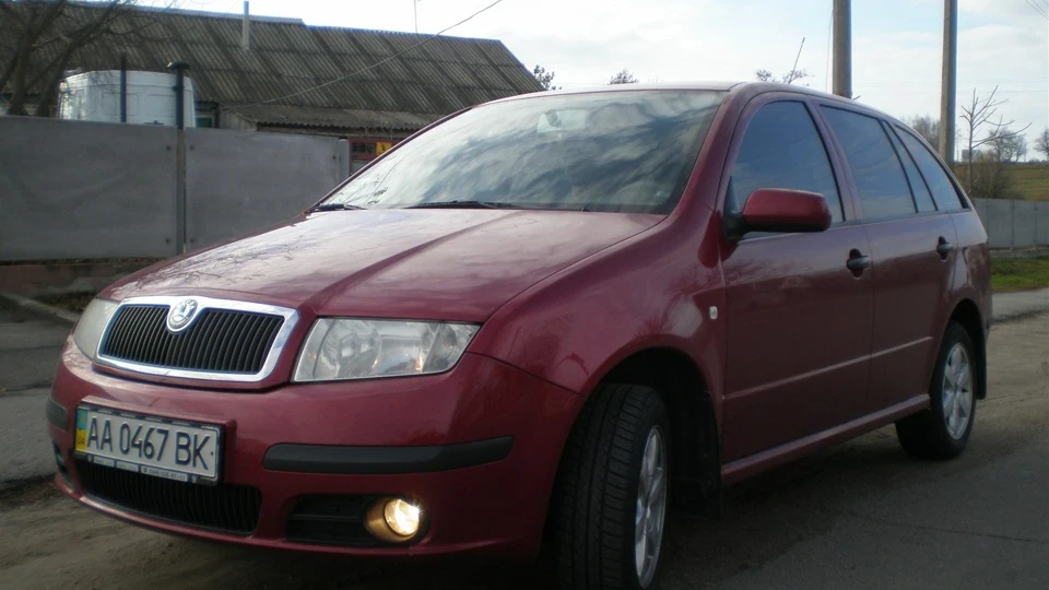 Skoda Fabia Combi 1.4 16v Вишенька 3