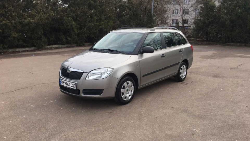 Skoda Fabia Combi 1.4 Бобик 5