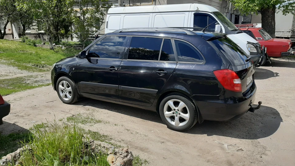 Skoda Fabia Combi 1.6 🅱🆃🆂🟦🟨 2