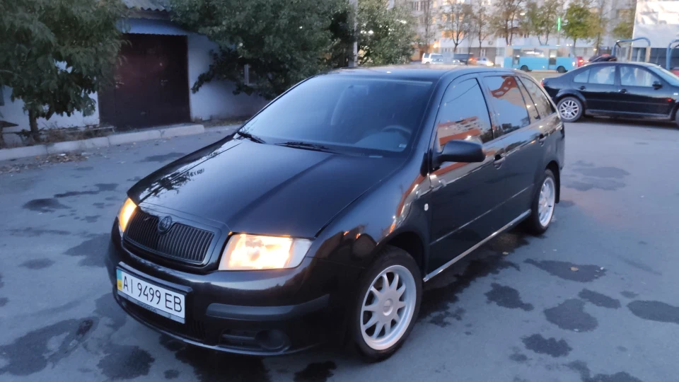 Skoda Fabia Combi 16V_BUD_1.4 3
