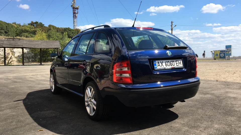 Skoda Fabia Combi 1.9TDi ☆Blackline☆ 2