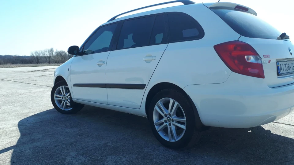 Skoda Fabia Combi AMBIENTE 3