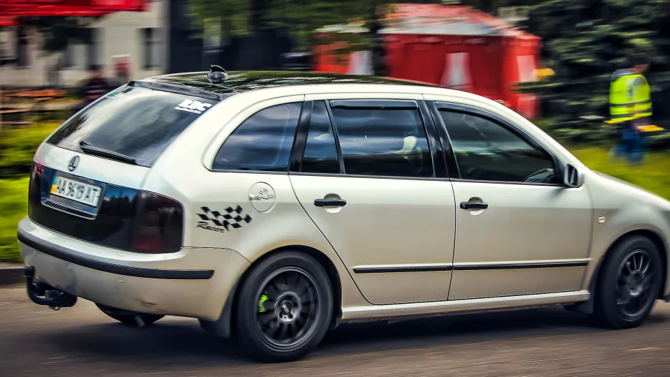 Skoda Fabia Combi Gray&Black 4