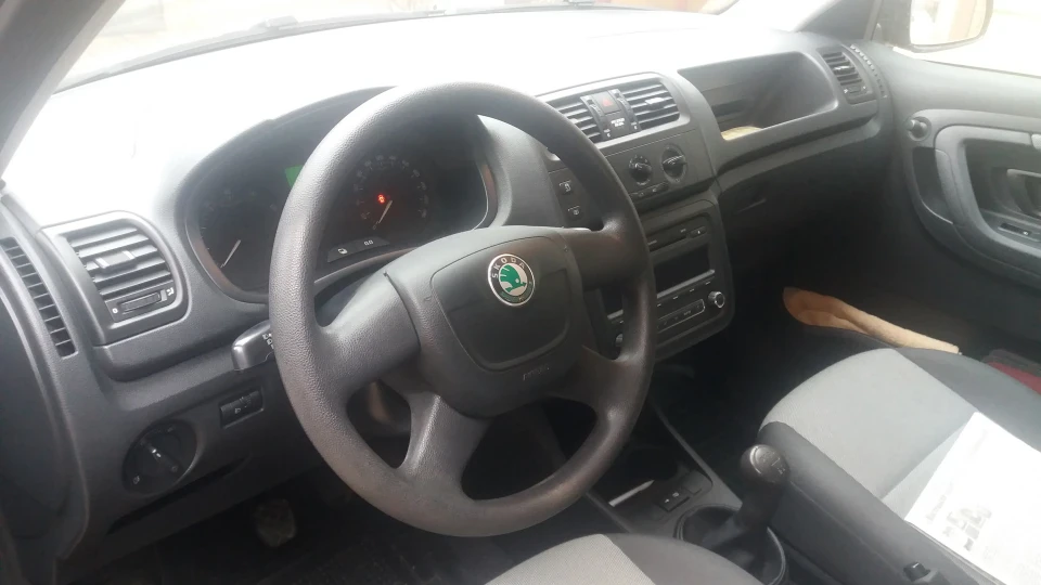 Skoda Fabia Combi HTP 51kW (70лс) 5