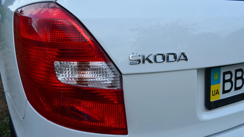 Skoda Fabia Combi WHITE HORSE 3