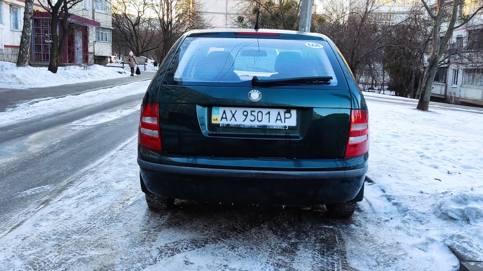 Skoda Fabia Combi Green) 4