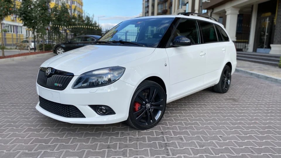 Skoda Fabia RS 2