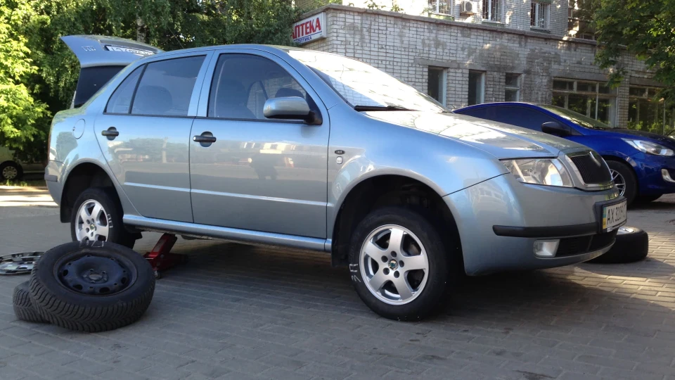 Skoda Fabia Sedan 4
