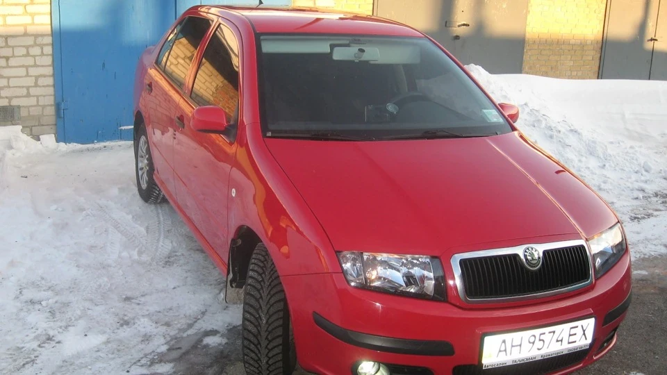 Skoda Fabia Sedan 1.4 16V 101конИк 5