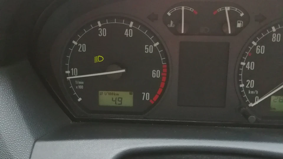Skoda Fabia Sedan 1.4 68 к.с АМЕ