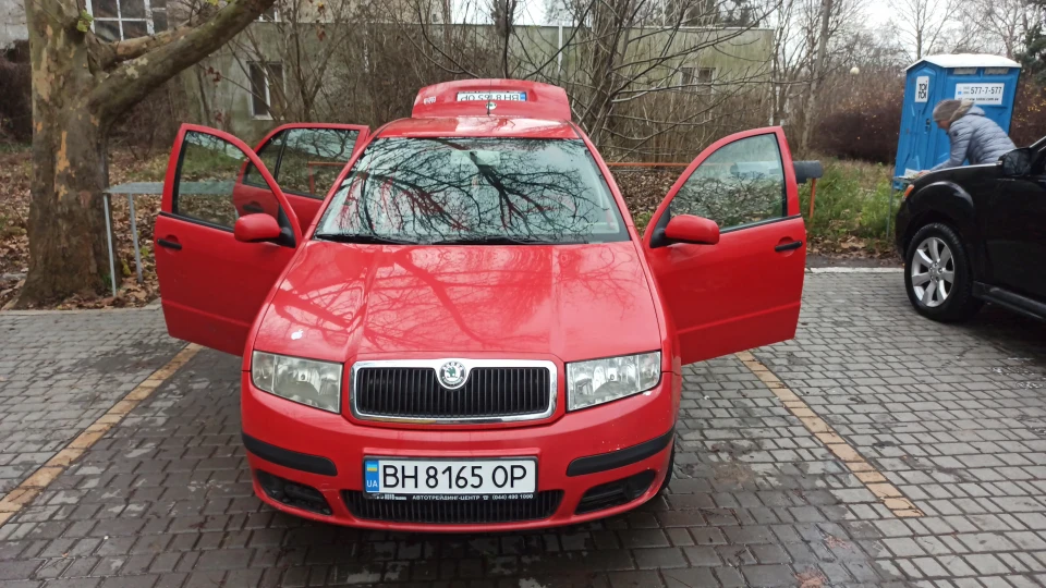 Skoda Fabia Sedan 1,4 і 16ти клоп 2