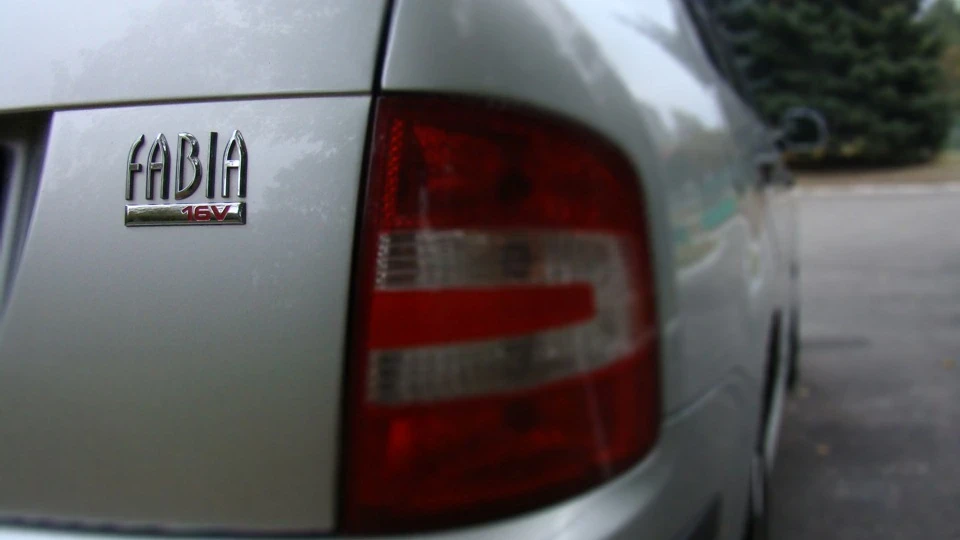 Skoda Fabia Sedan 16v 101h.p. 3
