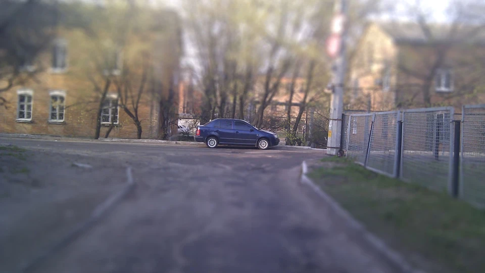 Skoda Fabia Sedan баклажан) 2