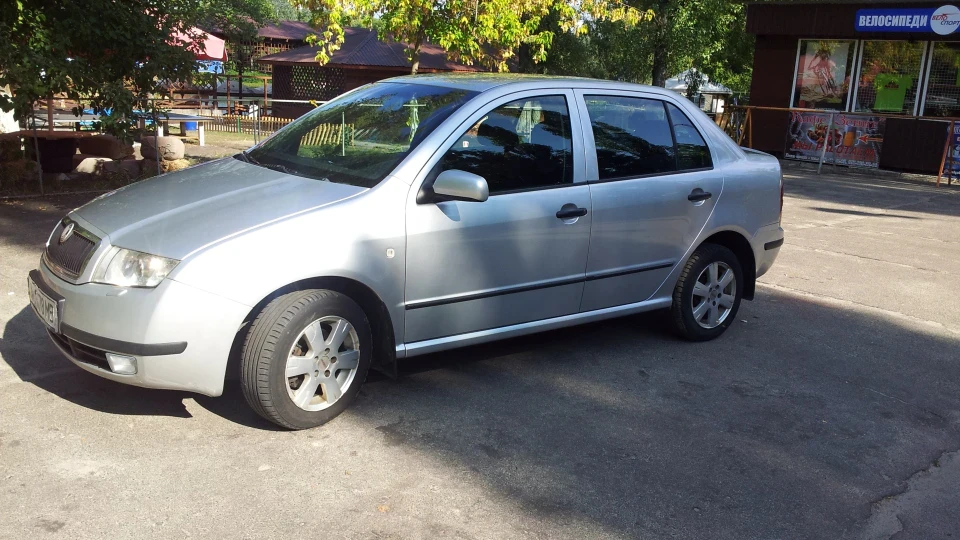 Skoda Fabia Sedan elegans 2