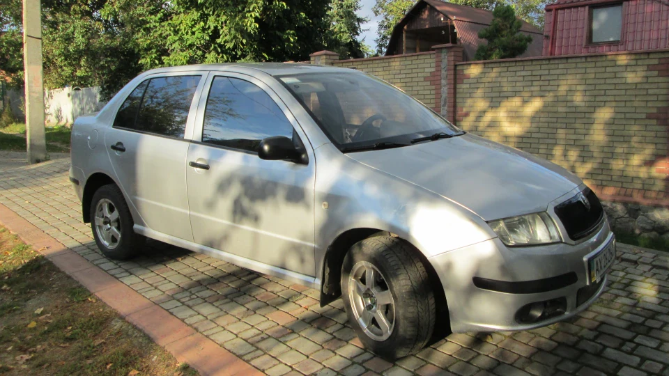Skoda Fabia Sedan N1 2