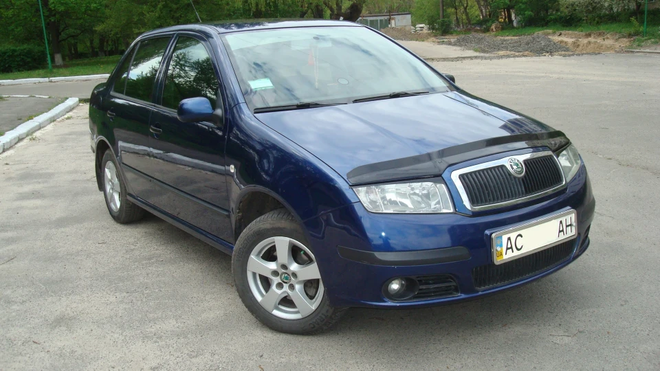 Skoda Fabia Sedan v16 3