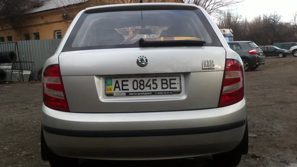Skoda Fabia 1.2 12V HTP 2