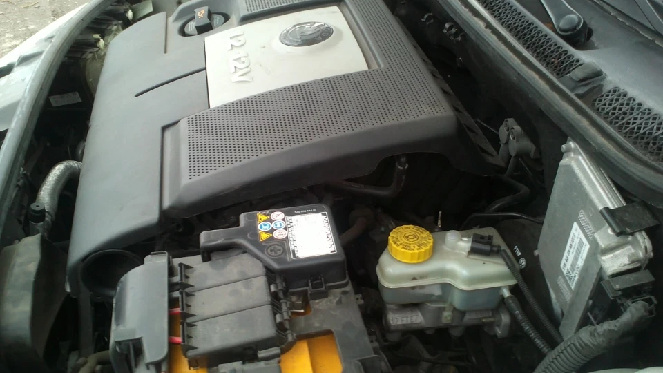 Skoda Fabia 1.2 12V HTP 4