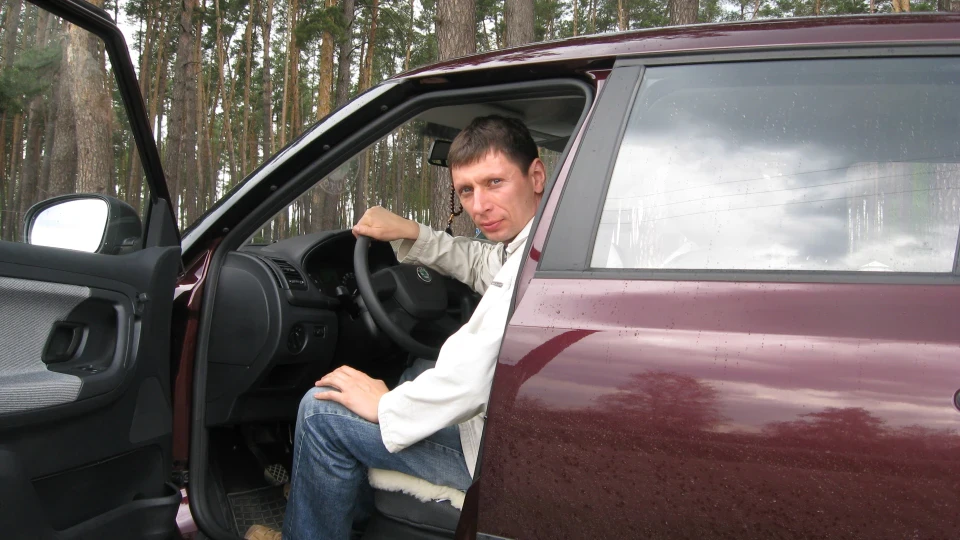 Skoda Fabia 1,2 бензин.вишненка