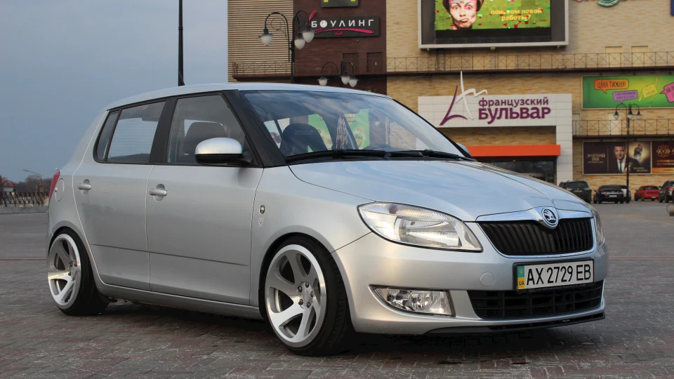 Skoda Fabia Daily Dropped 3