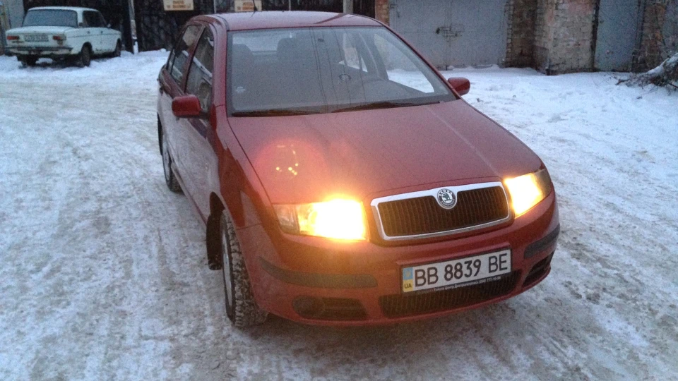 Skoda Fabia Granat(a) 3
