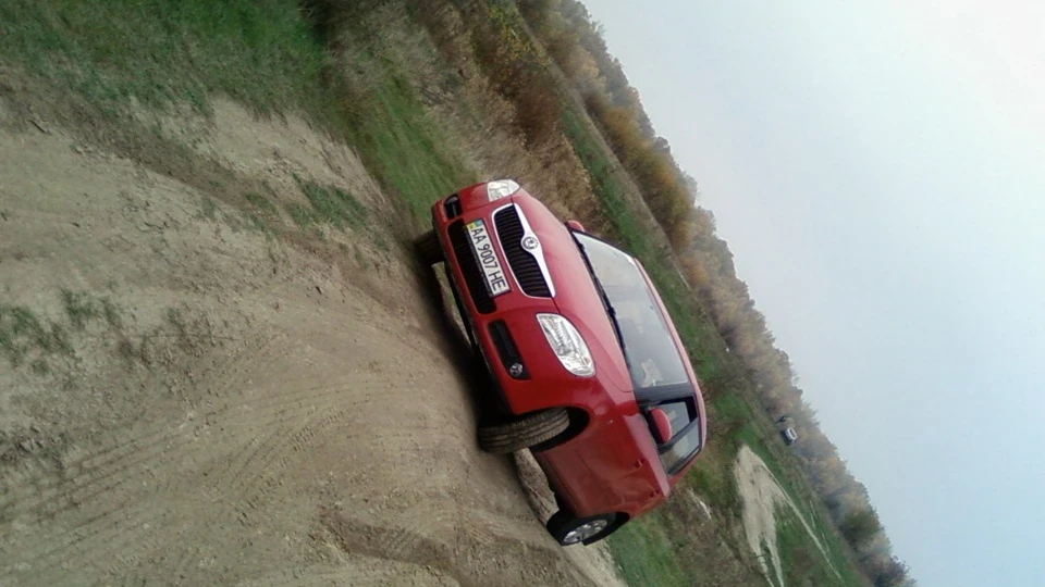 Skoda Fabia Червона капость 1.4))) 4