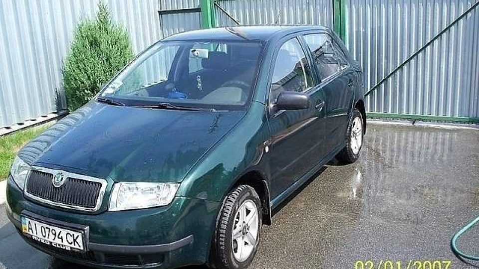 Skoda Fabia Маленька валізка