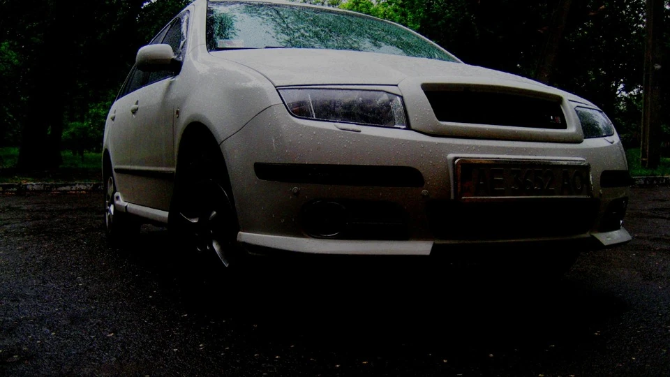 Skoda Fabia - Mini літак