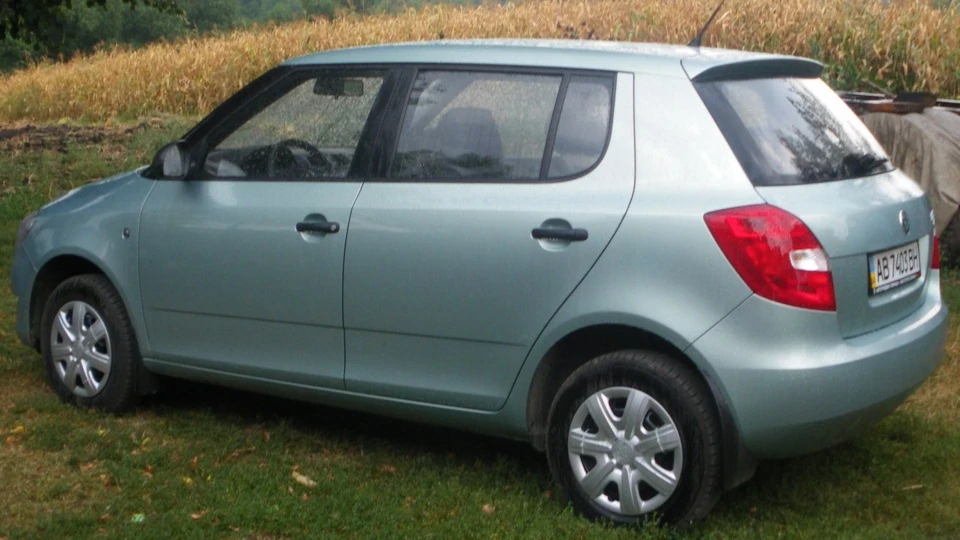 Skoda Fabia new зелений арктичний 2