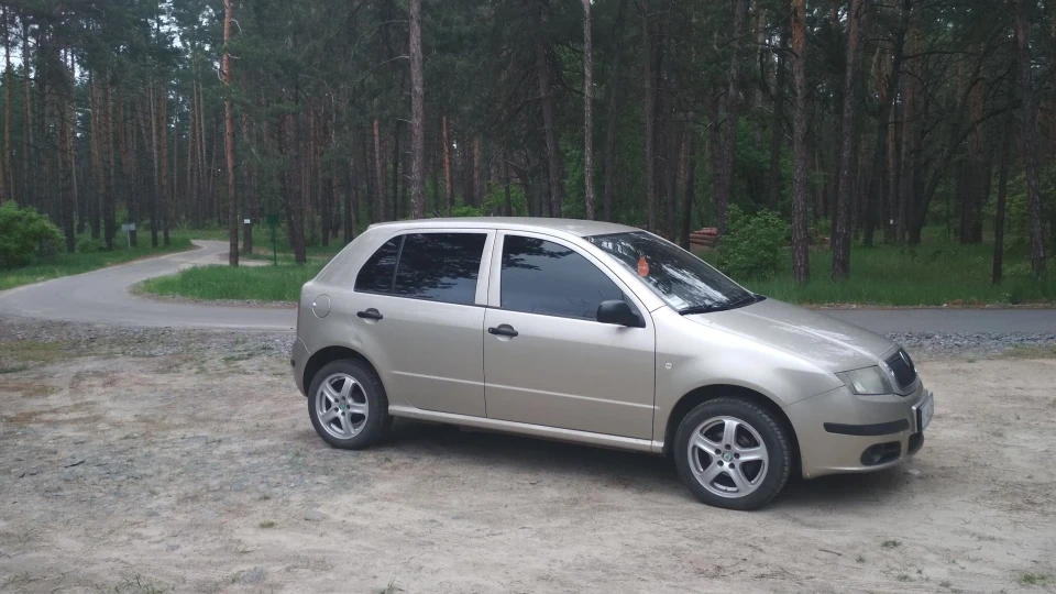 Skoda Fabia Peachy