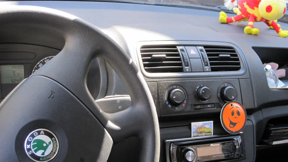 Skoda Fabia Шкода 2