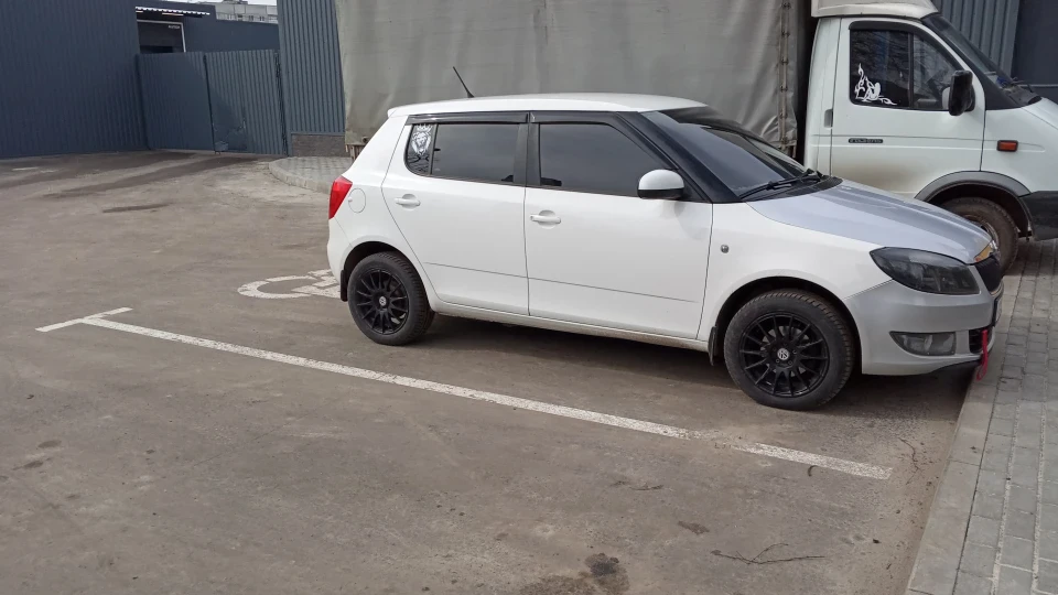 Skoda Fabia Сніжка 5