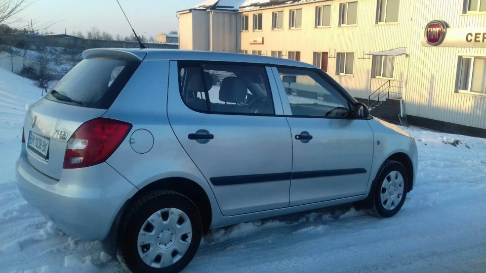 Skoda Fabia Srebrny 5