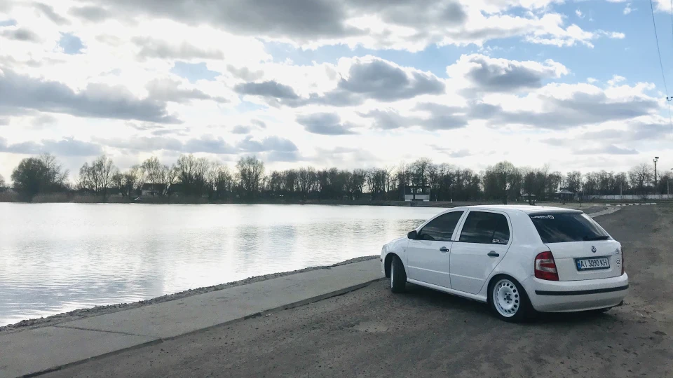 Skoda Fabia Триколісний велосипед