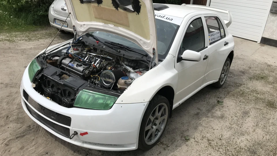 Skoda Fabia WRC 4