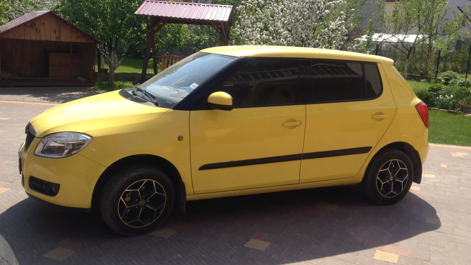 Skoda Fabia Жовтенька Шкодниця 4