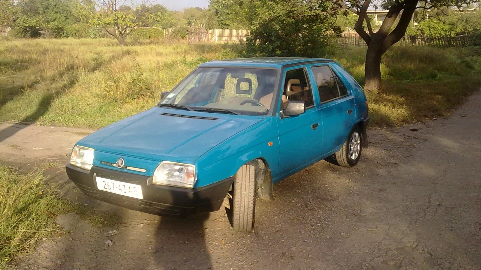 Skoda Favorit 3