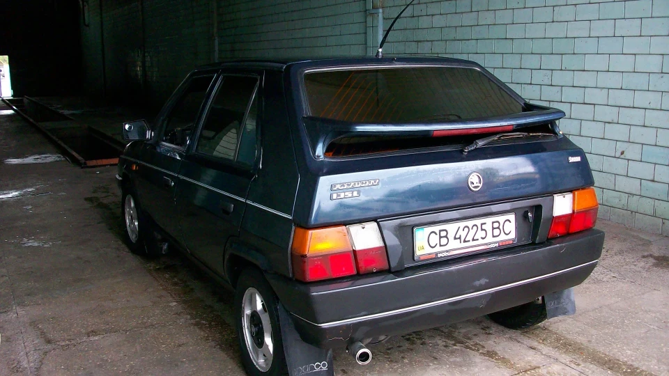 Skoda Favorit 4