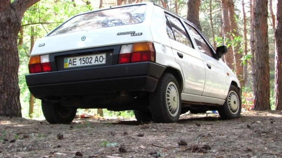 Skoda Favorit 5