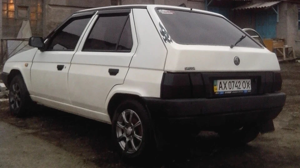 Skoda Favorit 5