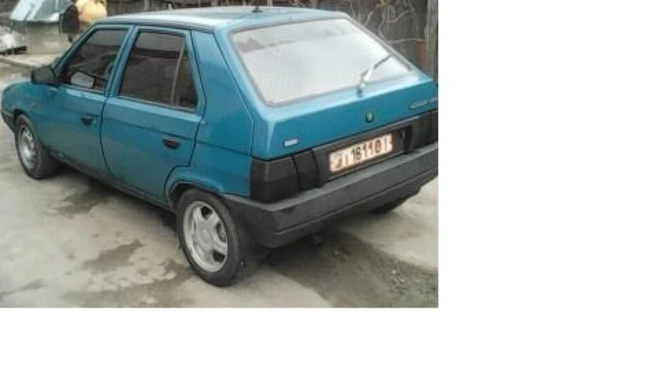 Skoda Favorit газовичок =)