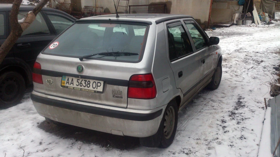 Skoda Felicia 1.3MPI LXi 4