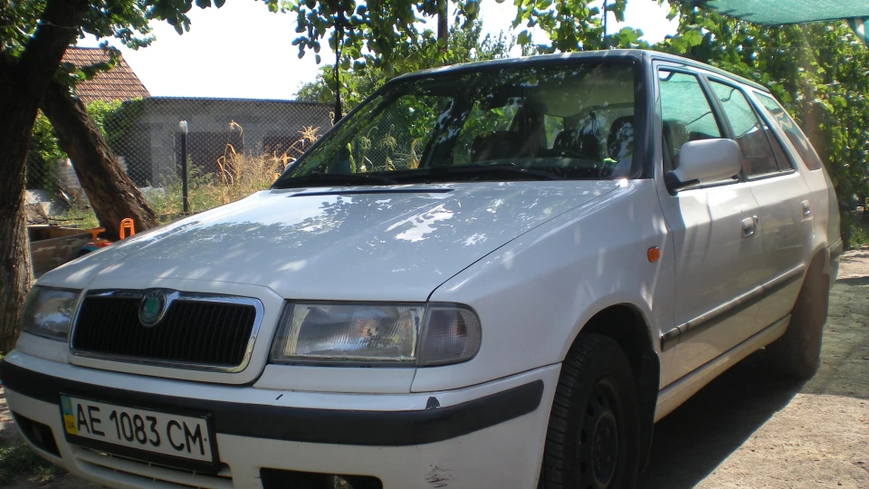 Skoda Felicia Білосніжка 4